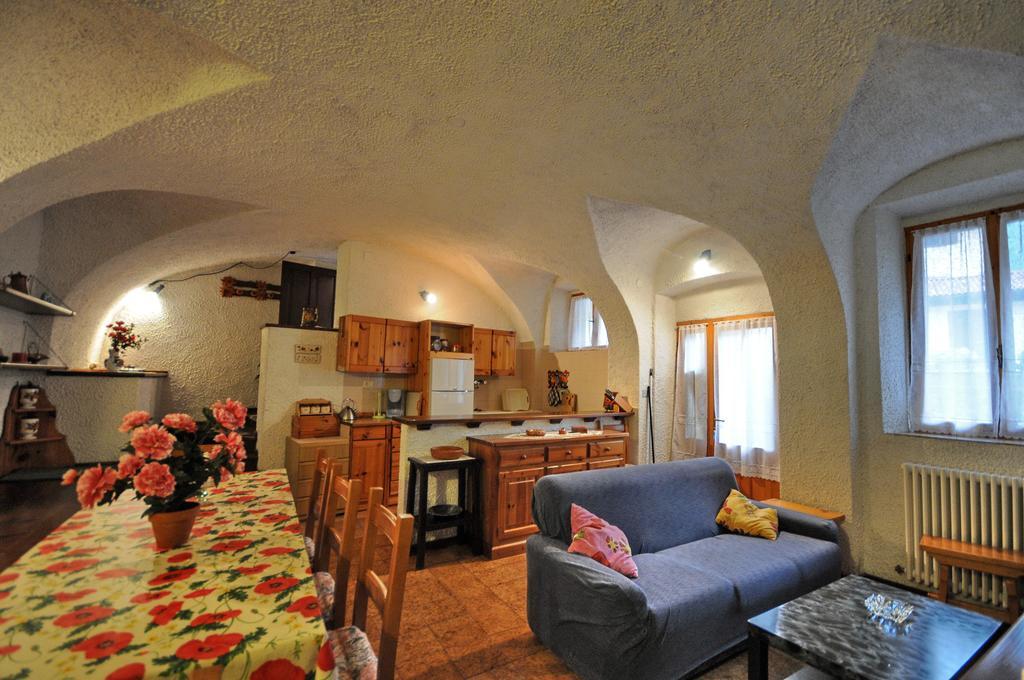 Casa Anna Villa Pieve Di Ledro Bilik gambar